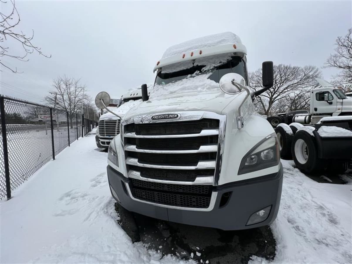 2018 Freightliner/Mercedes NEW CASCADIA PX12664 223138