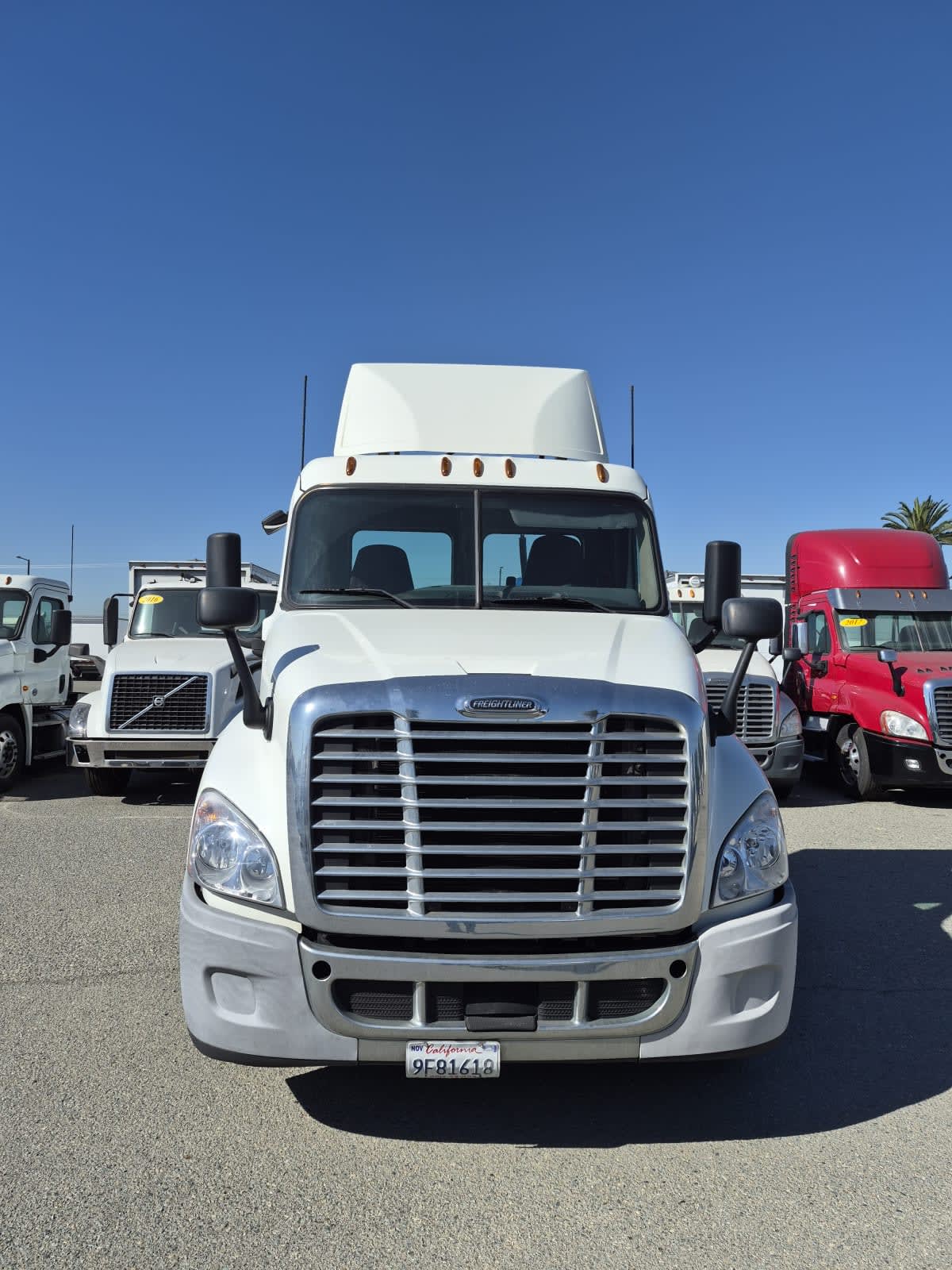 2018 Freightliner/Mercedes CASCADIA 125 223139