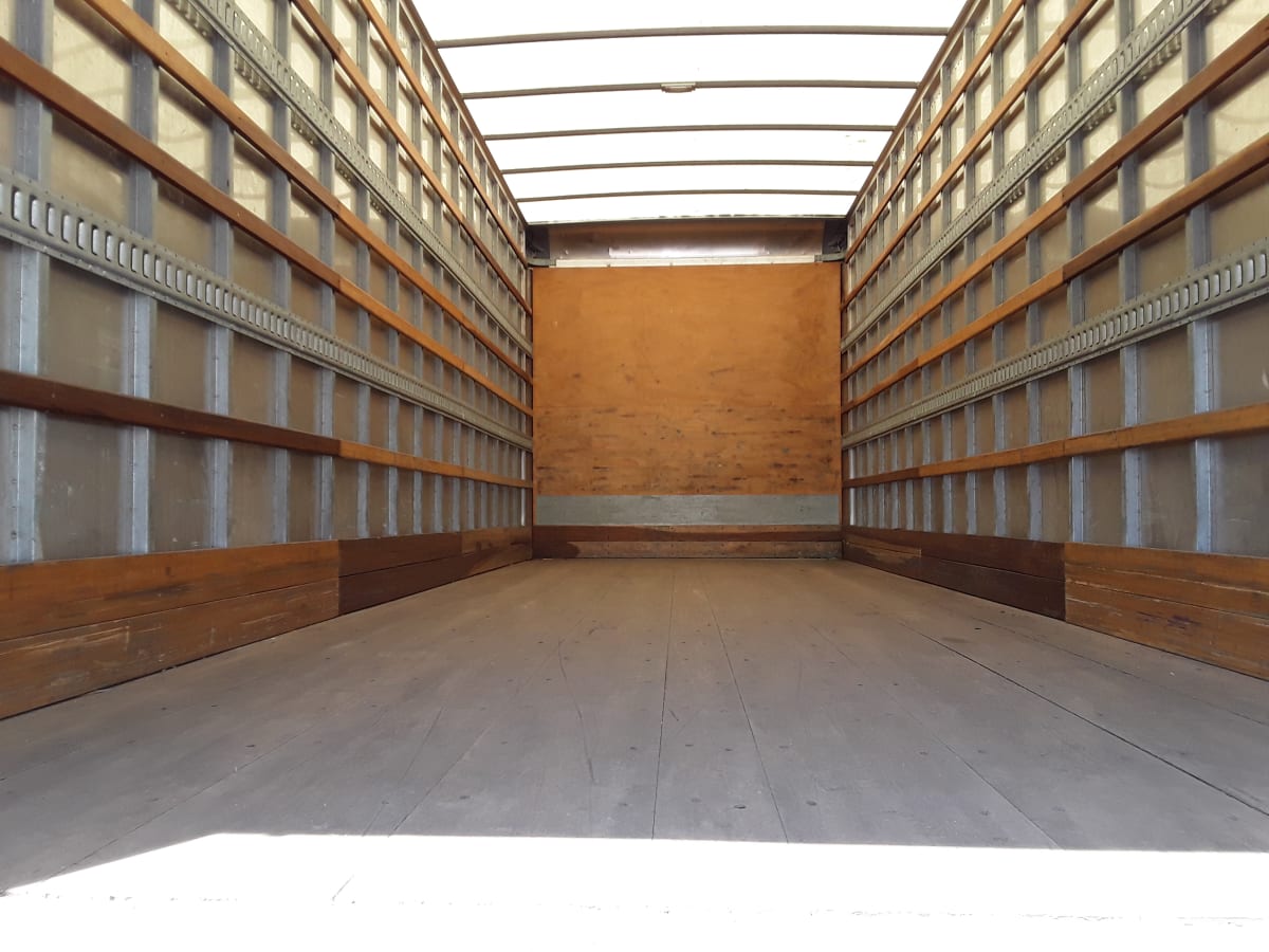 2018 Freightliner/Mercedes M2 106 223153