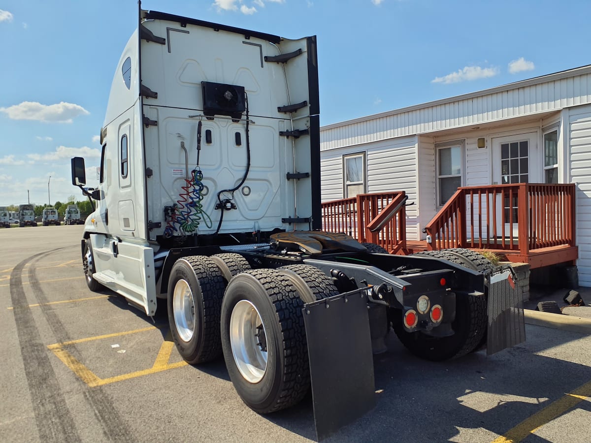 2018 Freightliner/Mercedes CASCADIA 125 223199