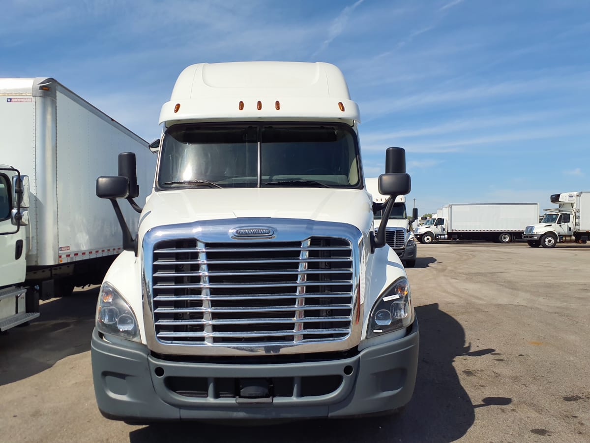 2018 Freightliner/Mercedes CASCADIA 125 223200