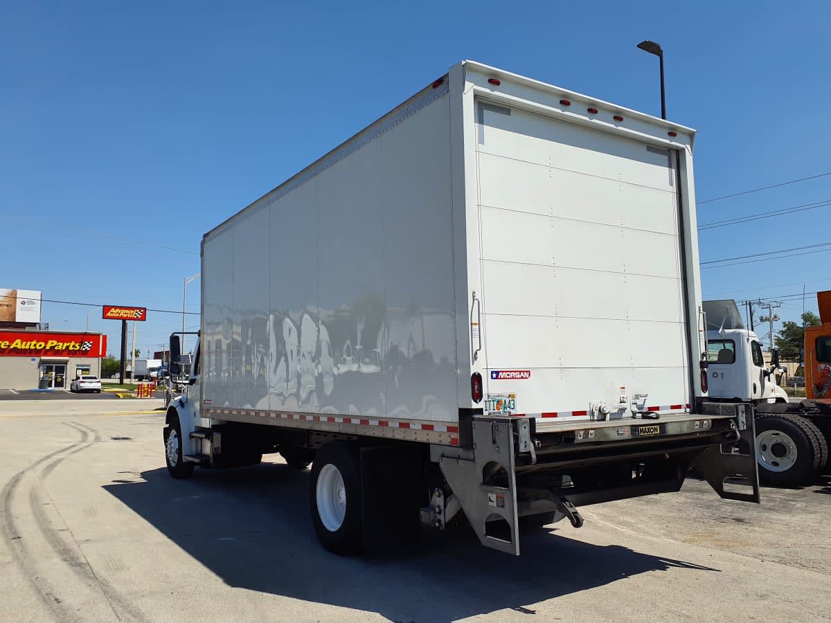 2018 Freightliner/Mercedes M2 106 223212