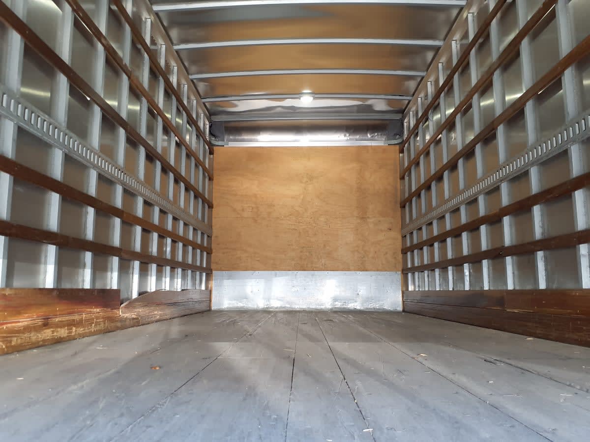 2018 Freightliner/Mercedes M2 106 223212