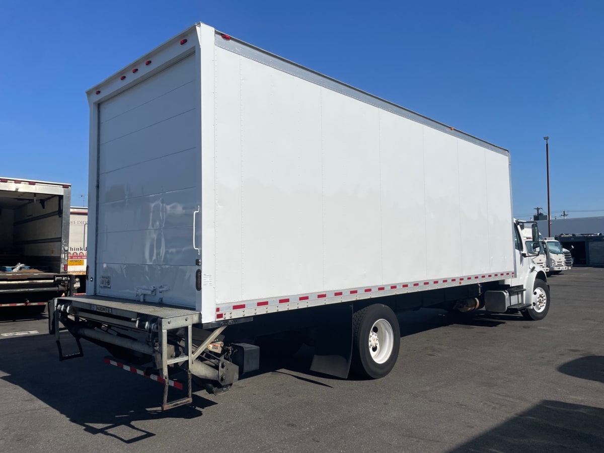 2018 Freightliner/Mercedes M2 106 223322