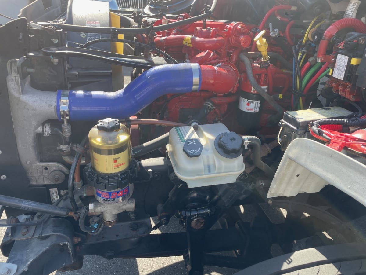 2018 Freightliner/Mercedes M2 106 223322