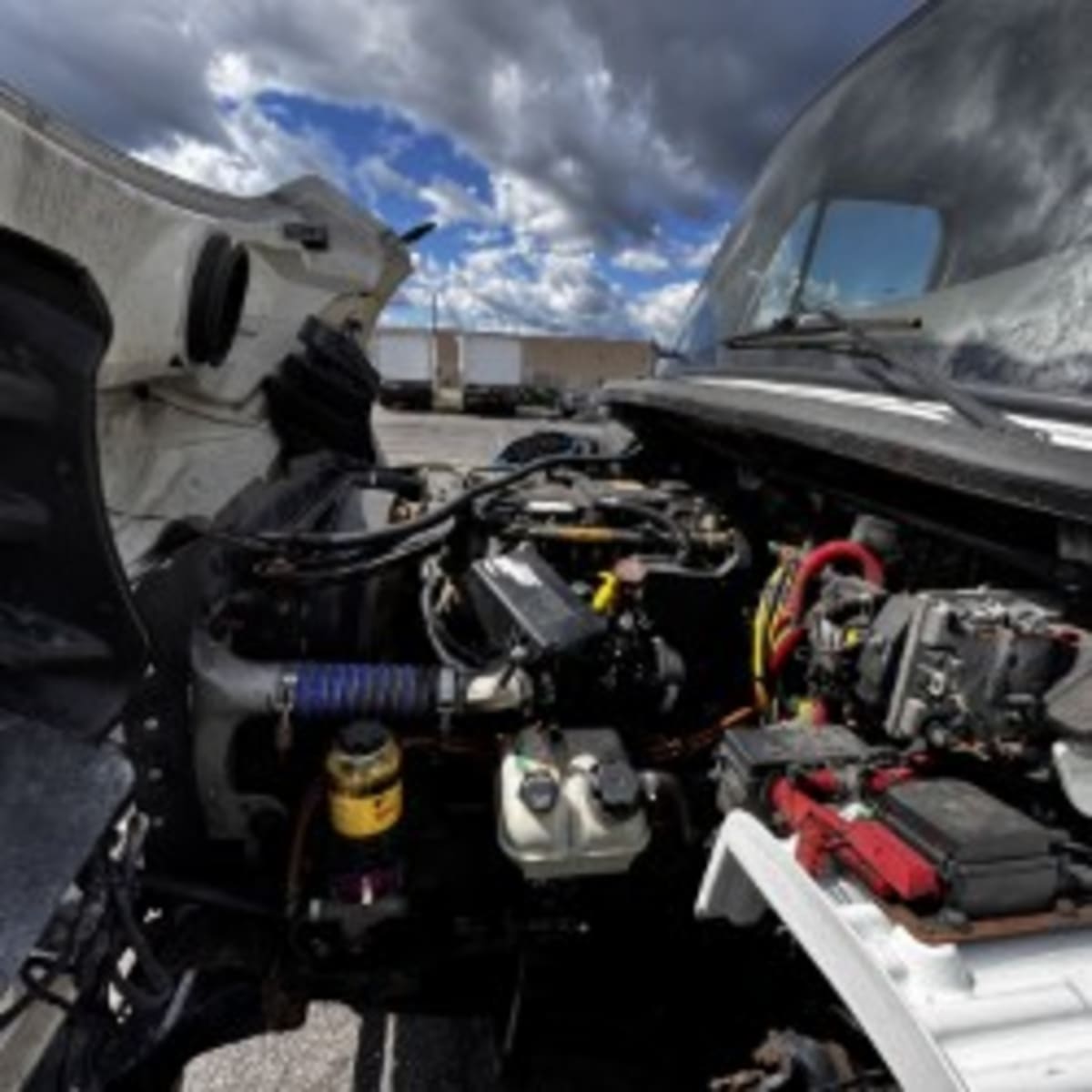2018 Freightliner M2 106 223326