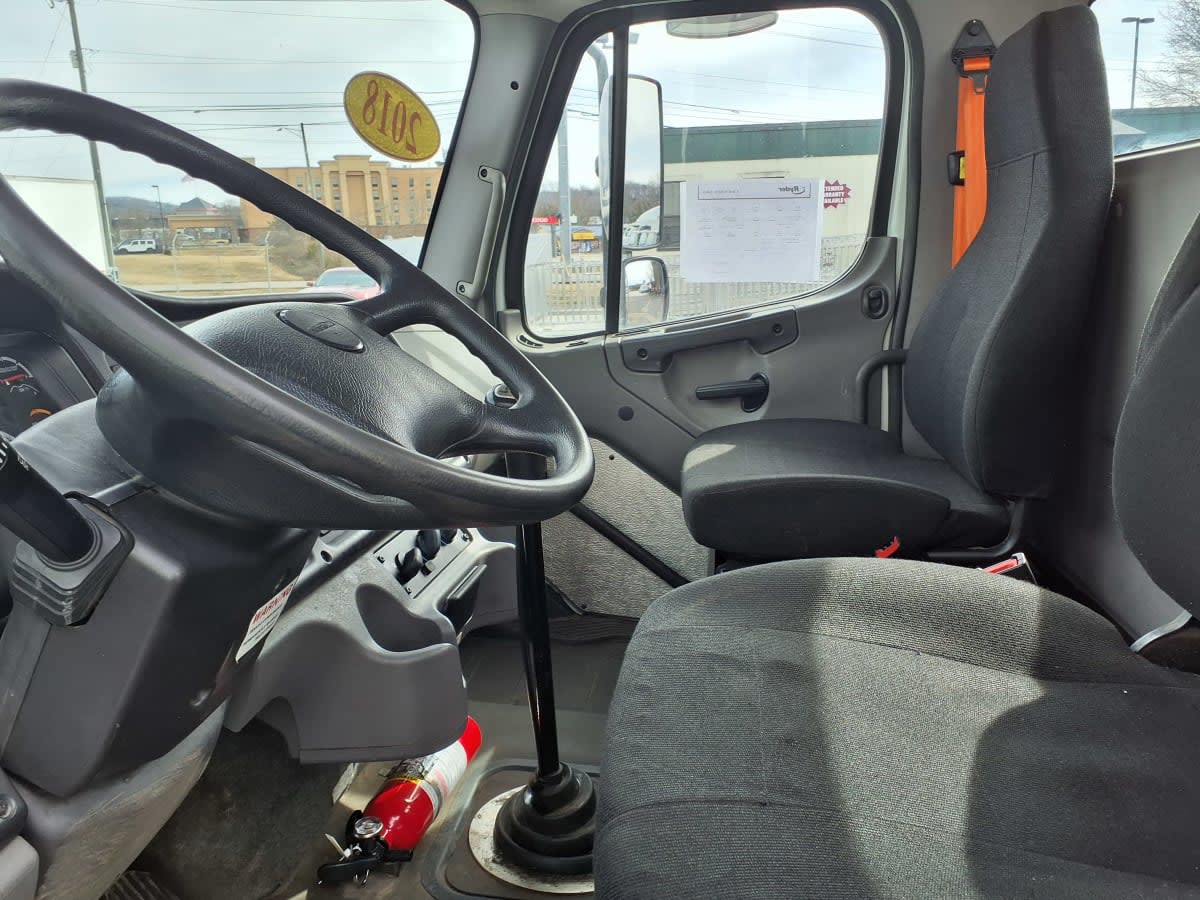 2018 Freightliner/Mercedes M2 106 223333