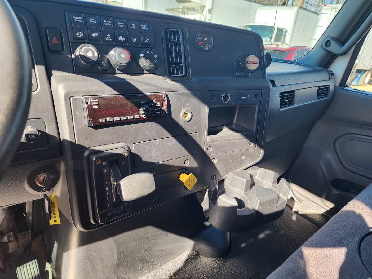 2020 Navistar International MV607 (4X2) 223525