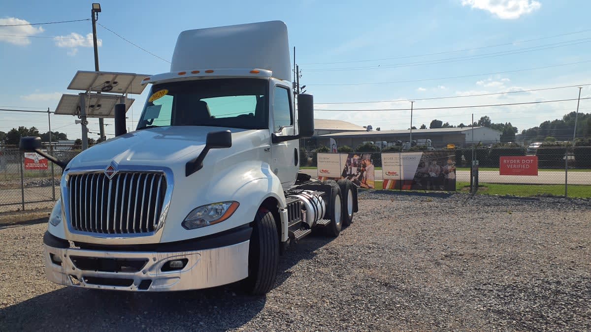 2020 Navistar International LT625 DAYCAB T/A 227733