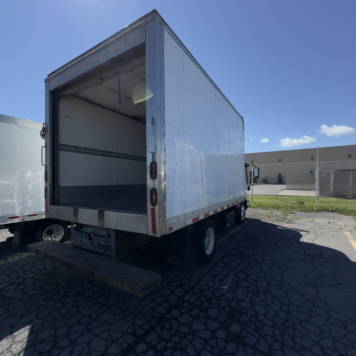 2020 Isuzu NPR 227953