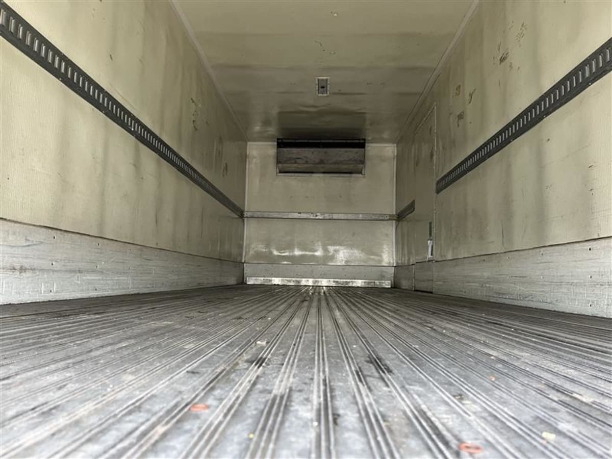 2020 Freightliner M2 106 228069