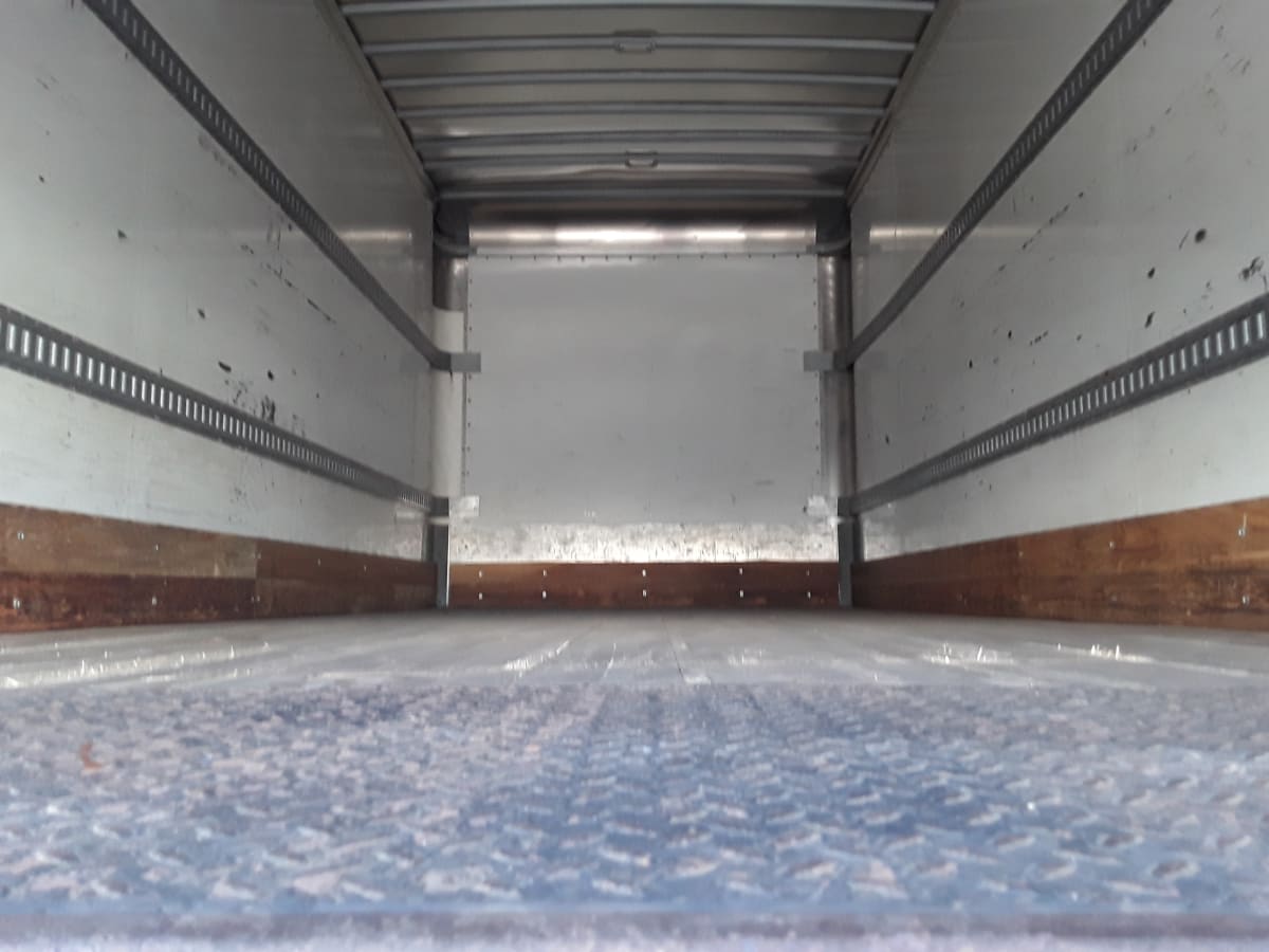 2020 Freightliner/Mercedes M2 106 228103