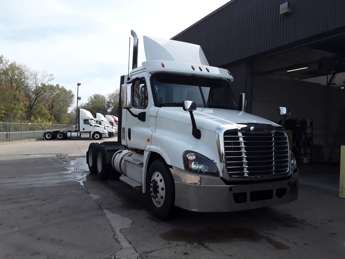 2020 Freightliner/Mercedes CASCADIA 125 228345