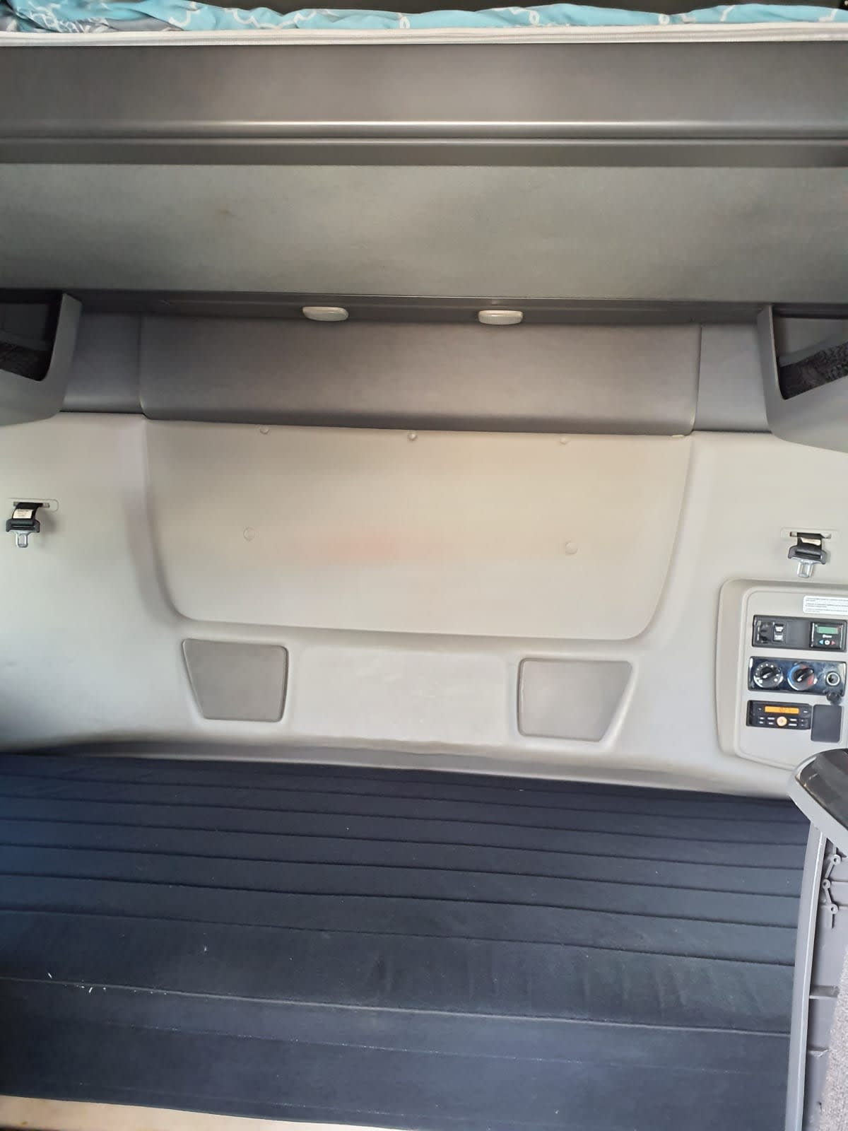 2020 International - image 8