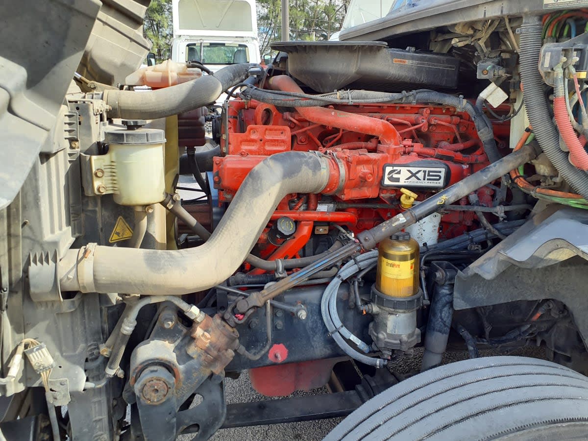 2020 International - image 9