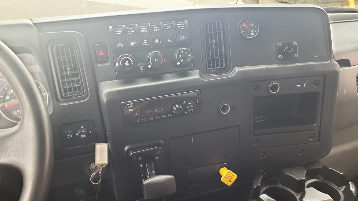 2019 Navistar International MV607 (4X2) 228880