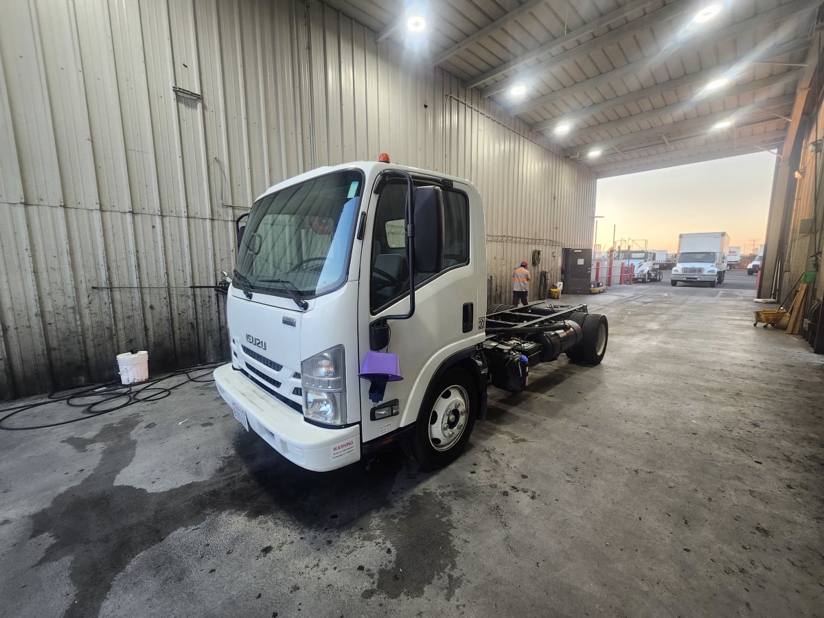 2019 Isuzu NQR 229143