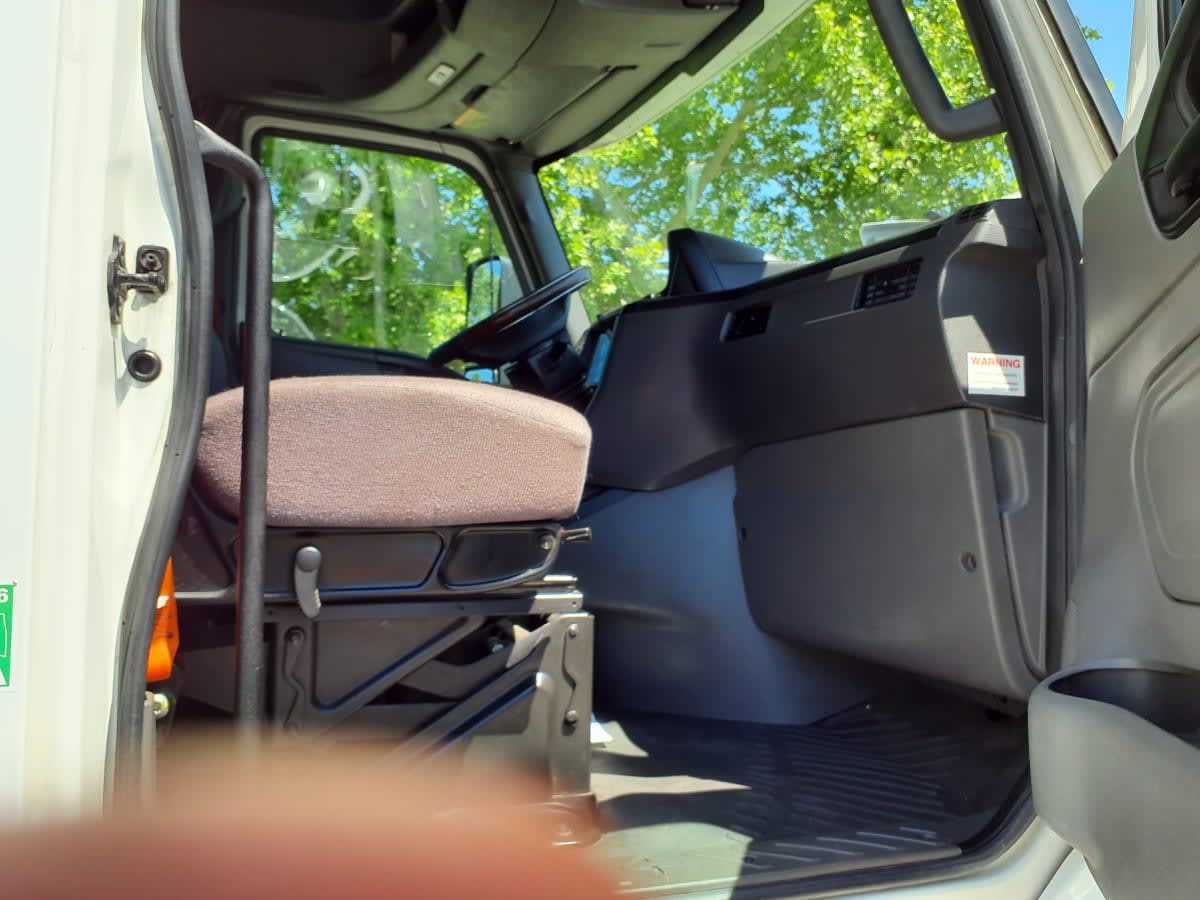 2020 Navistar International LT625 SLPR CAB 229184