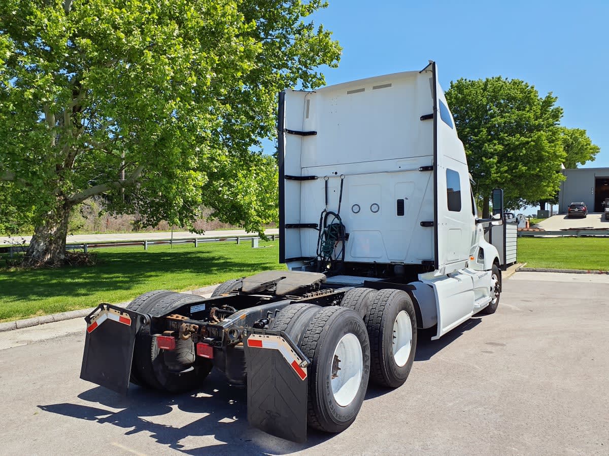 2020 Navistar International LT625 SLPR CAB 229184