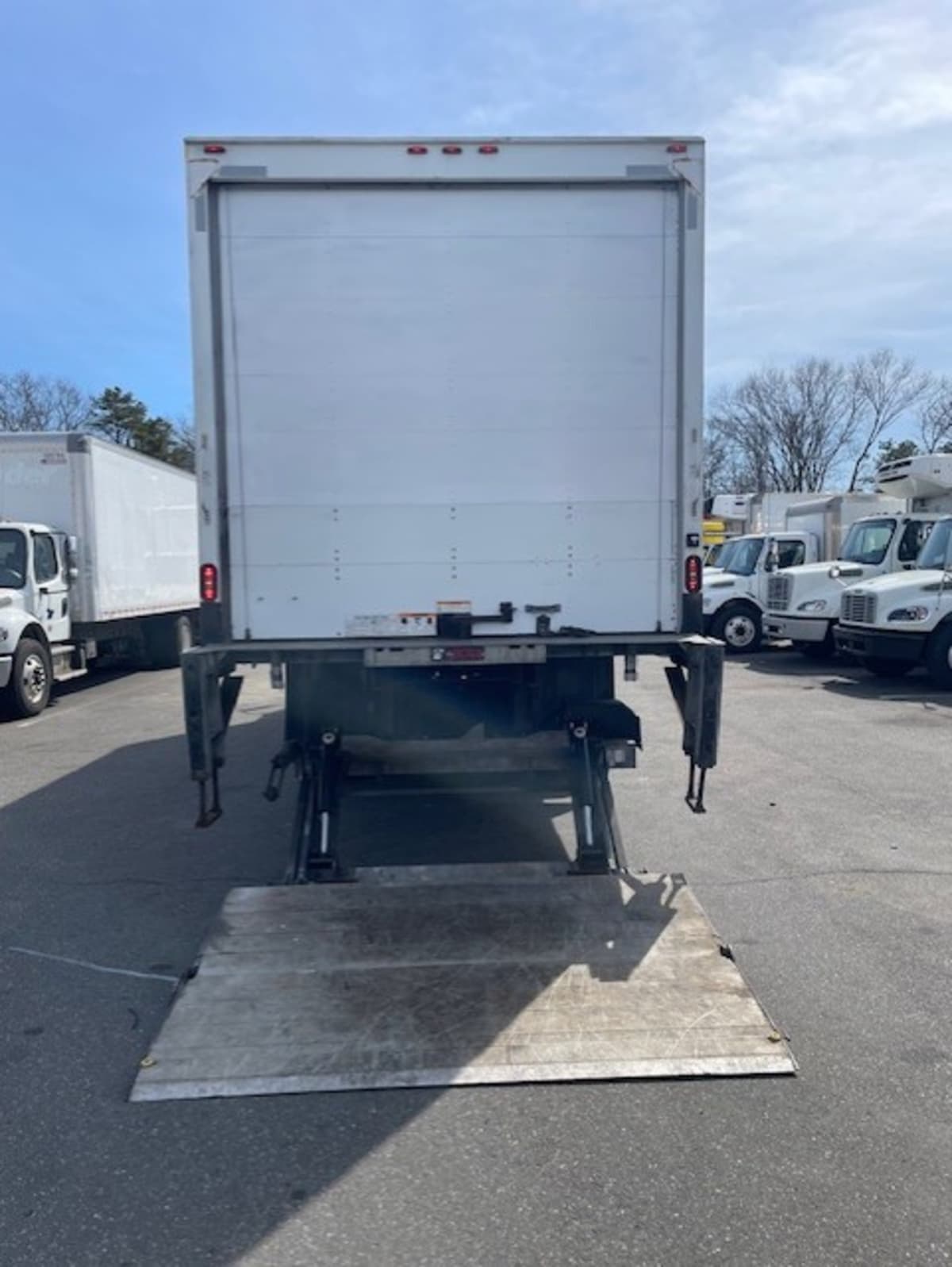 2020 Navistar International MV607 (4X2) 229211