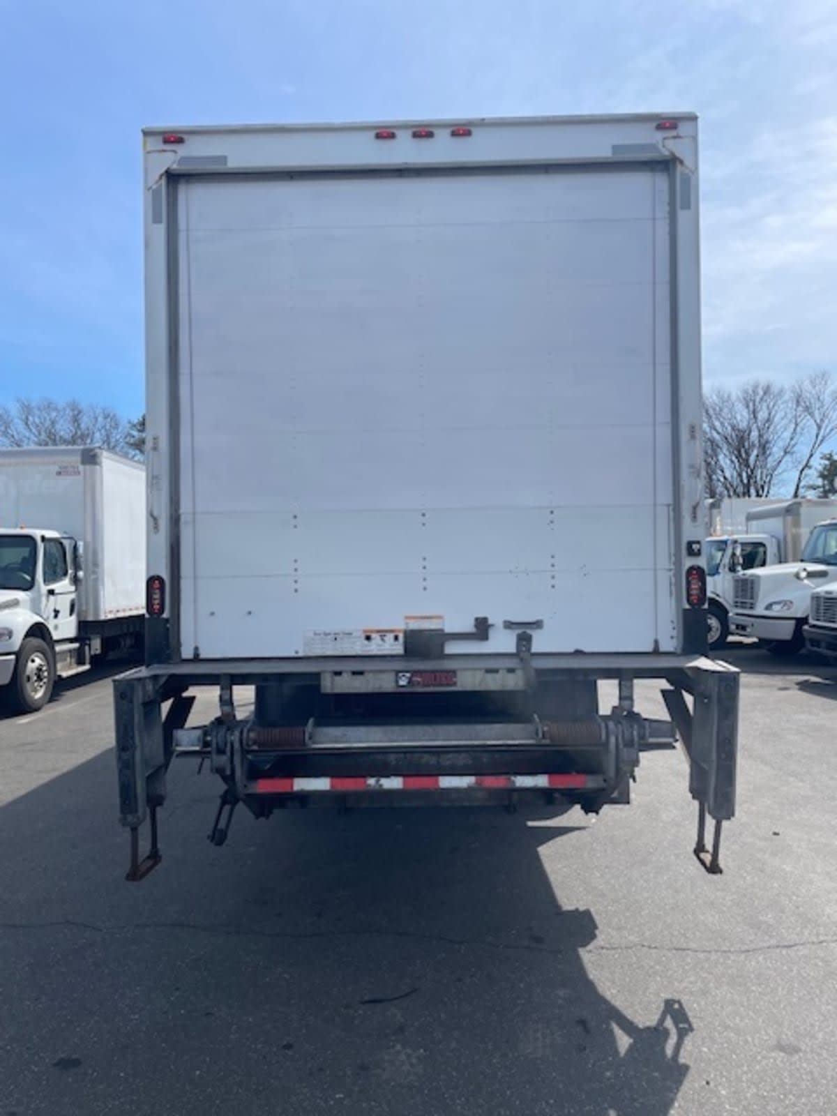 2020 Navistar International MV607 (4X2) 229211