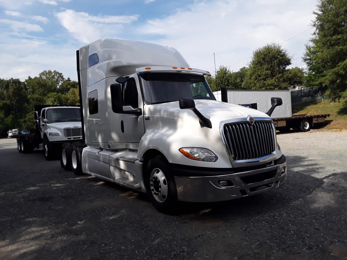 2020 Navistar International LT625 SLPR CAB 229263