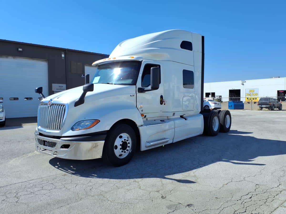 2020 Navistar International LT625 SLPR CAB 229410