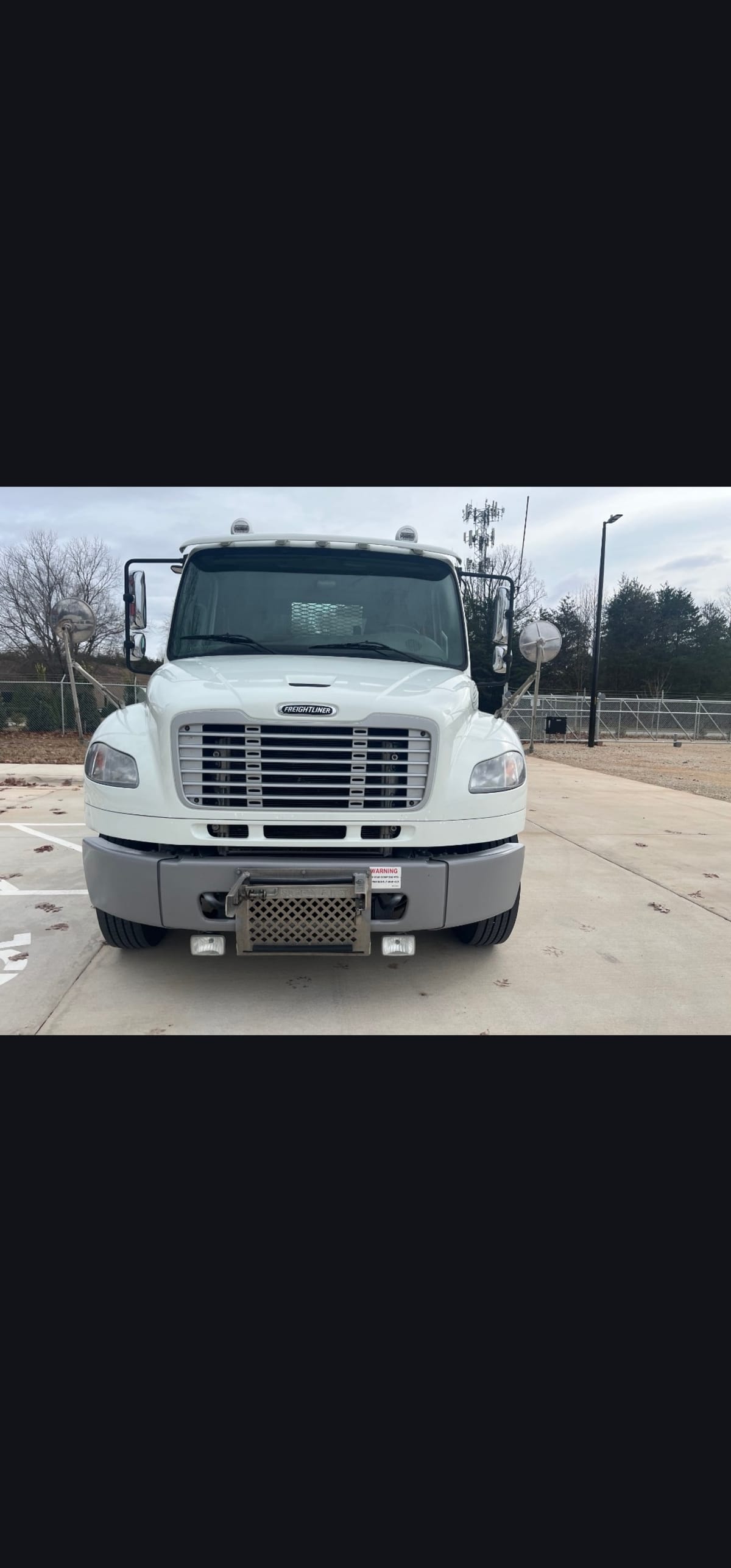 2020 Freightliner/Mercedes M2 106 229493