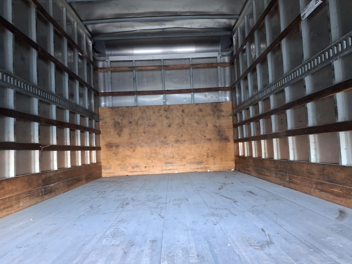 2019 Isuzu NPR HD 229570