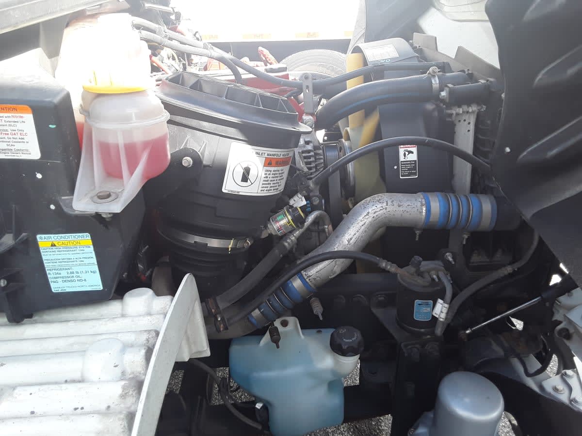2020 Freightliner/Mercedes M2 106 229642