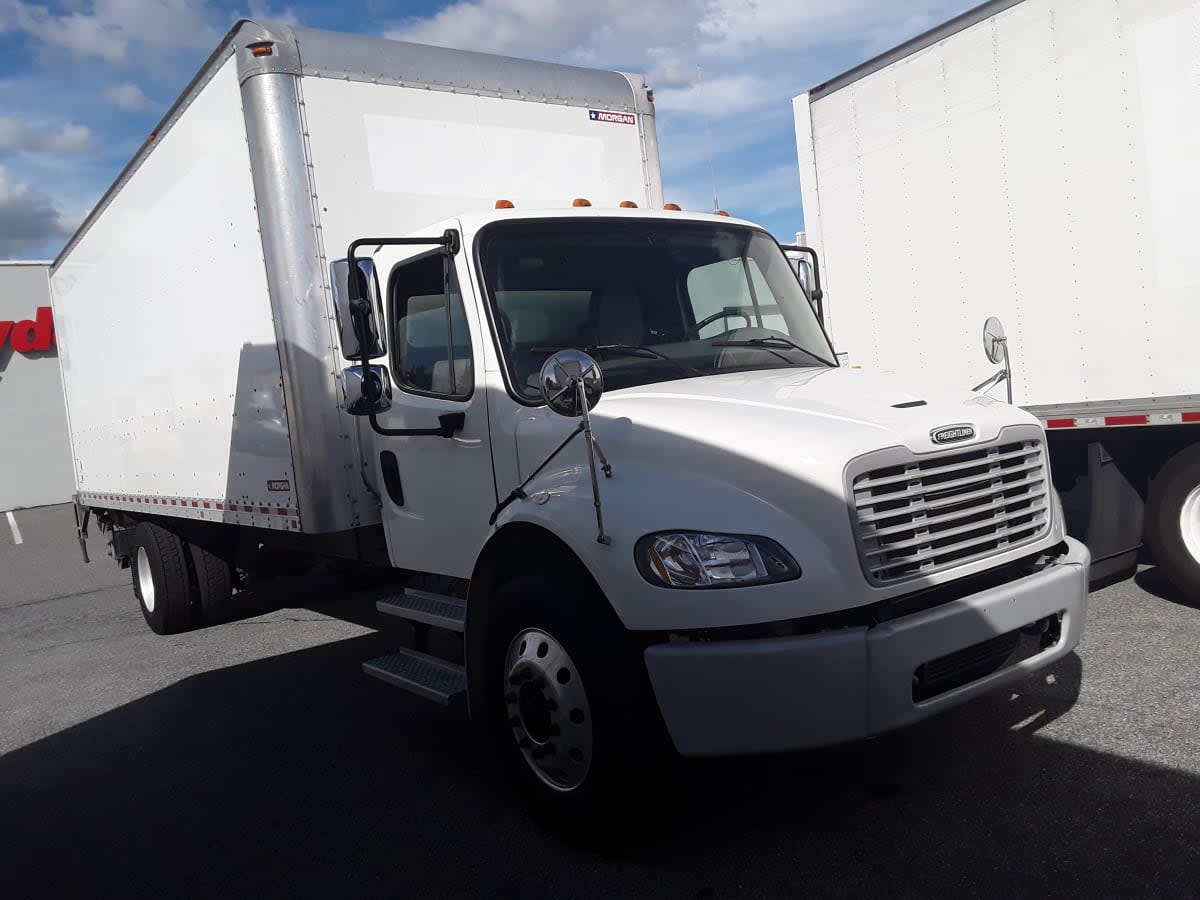 2020 Freightliner M2 106 in Allentown, PA — photo 3