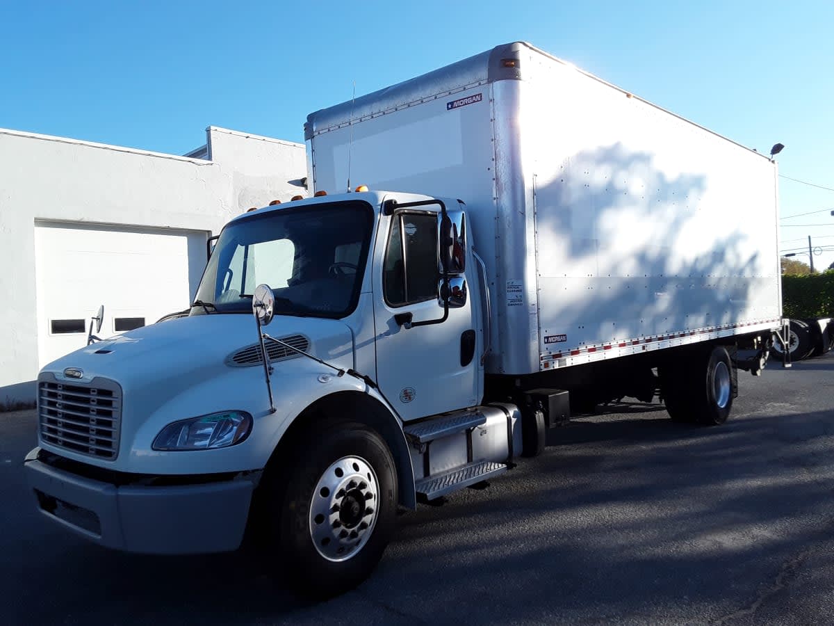 2020 Freightliner/Mercedes M2 106 229643 2020 Freightliner/Mercedes M2 106 229643