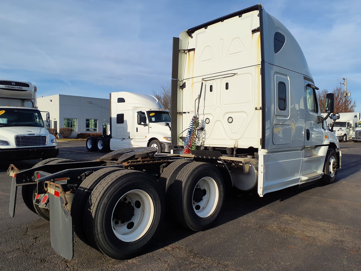 2020 Freightliner/Mercedes CASCADIA 125 229692