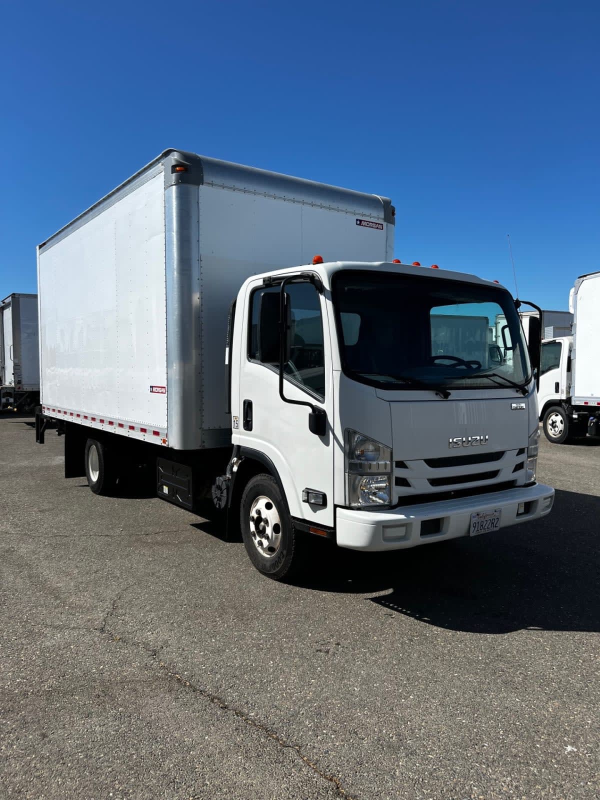 2019 Isuzu NPR HD 229695