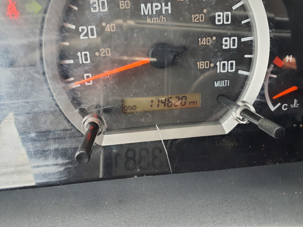2019 Isuzu NPR HD 230201