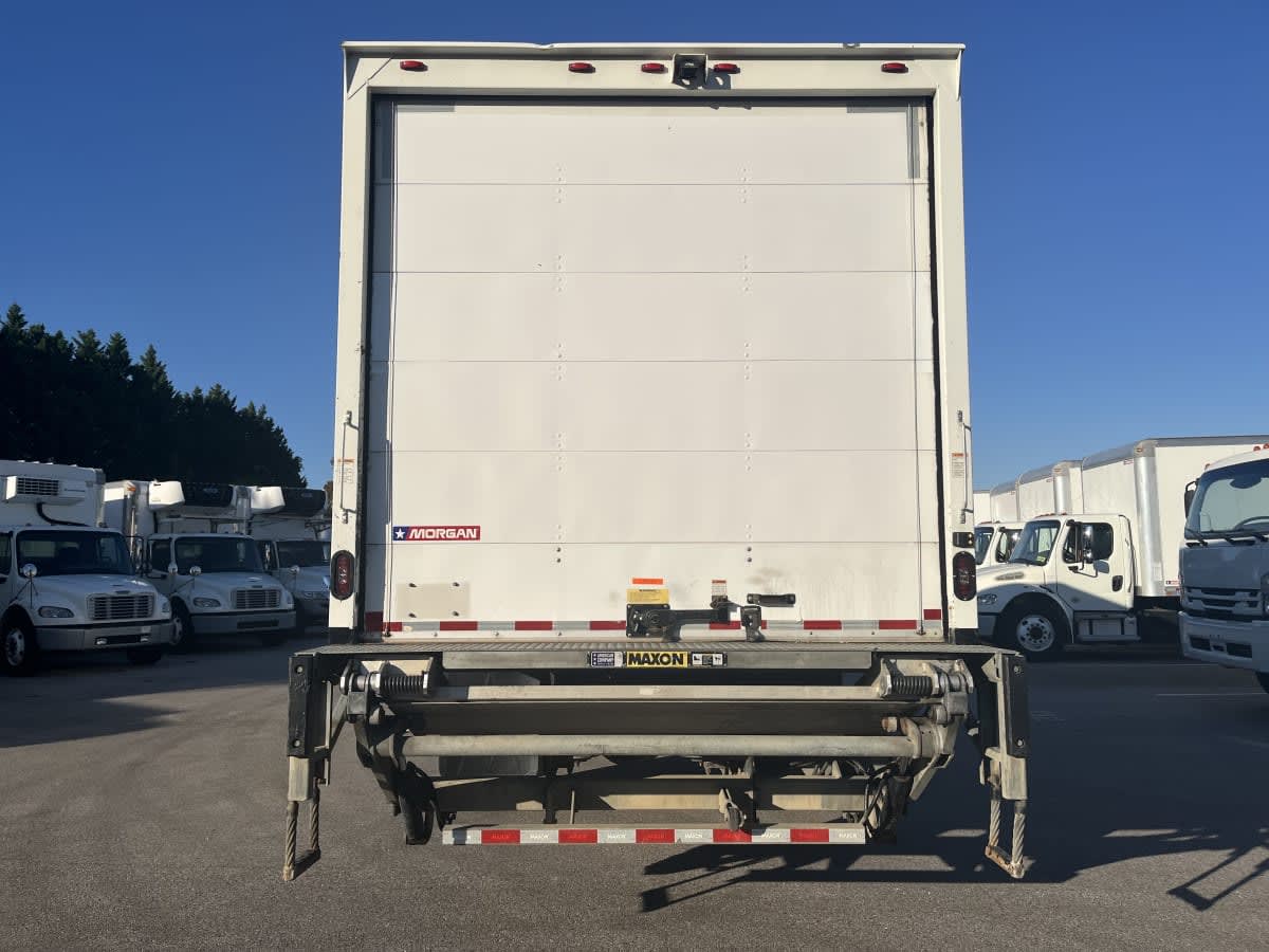 2020 Freightliner/Mercedes M2 106 230225
