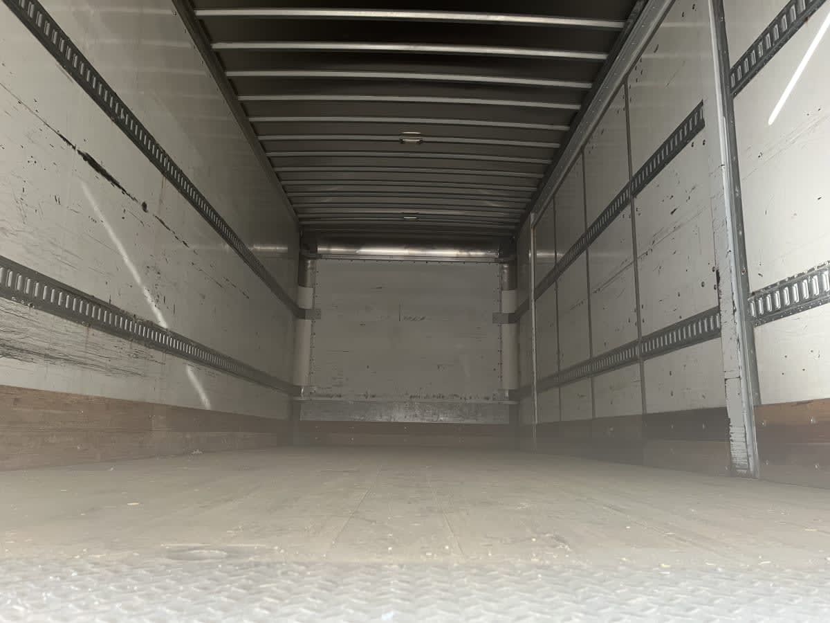 2020 Freightliner/Mercedes M2 106 230225