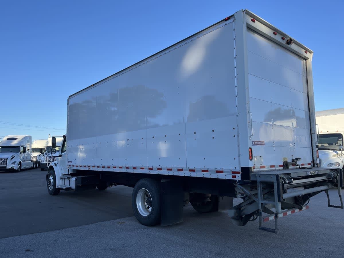 2020 Freightliner/Mercedes M2 106 230226