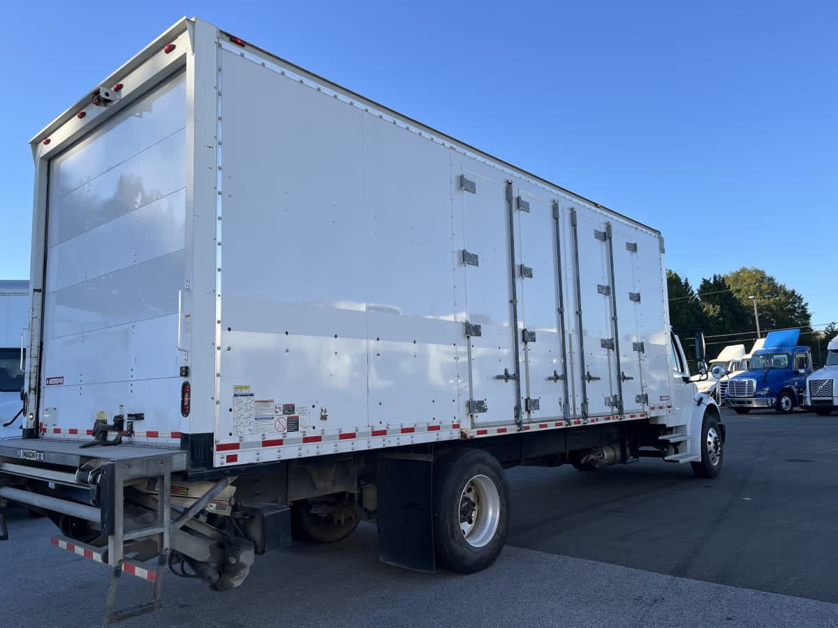 2020 Freightliner/Mercedes M2 106 230226