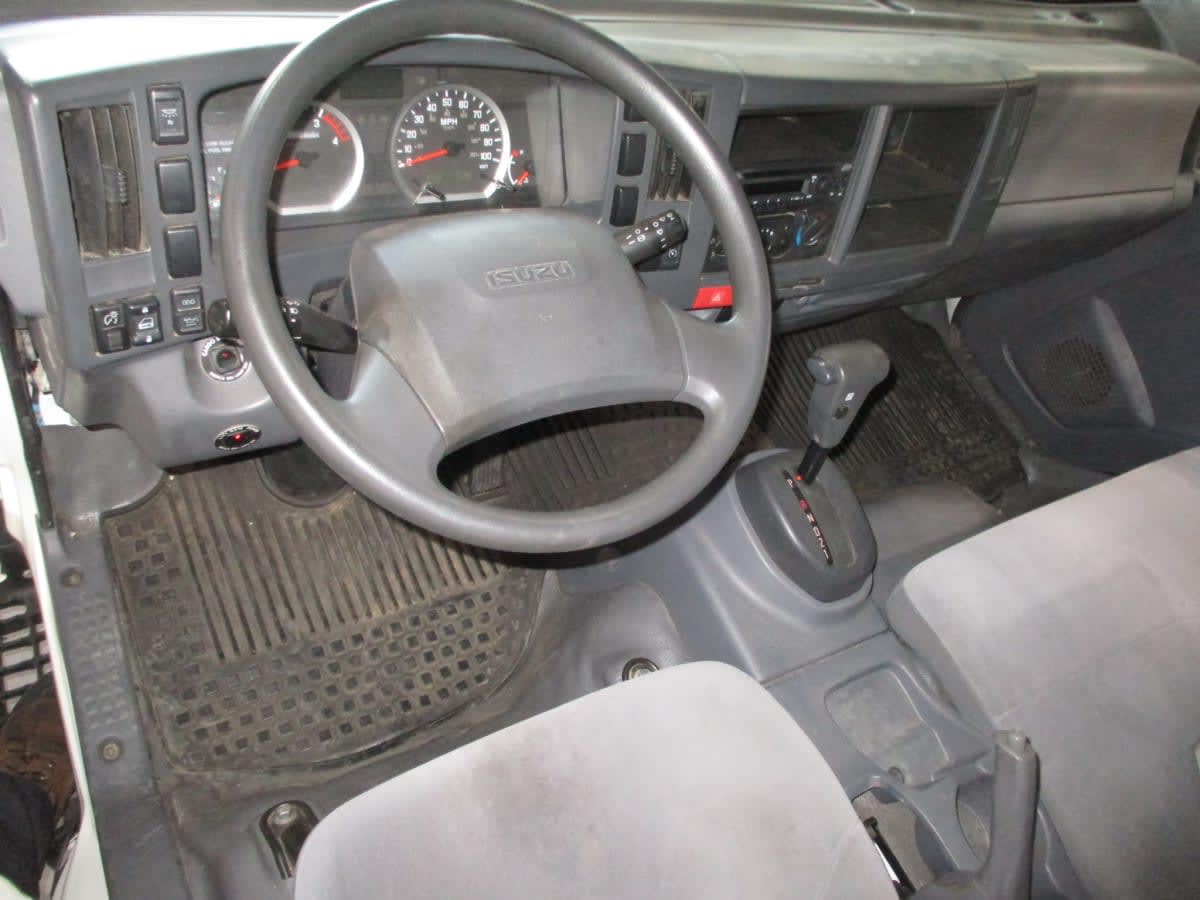 2019 Isuzu NPR HD 230274
