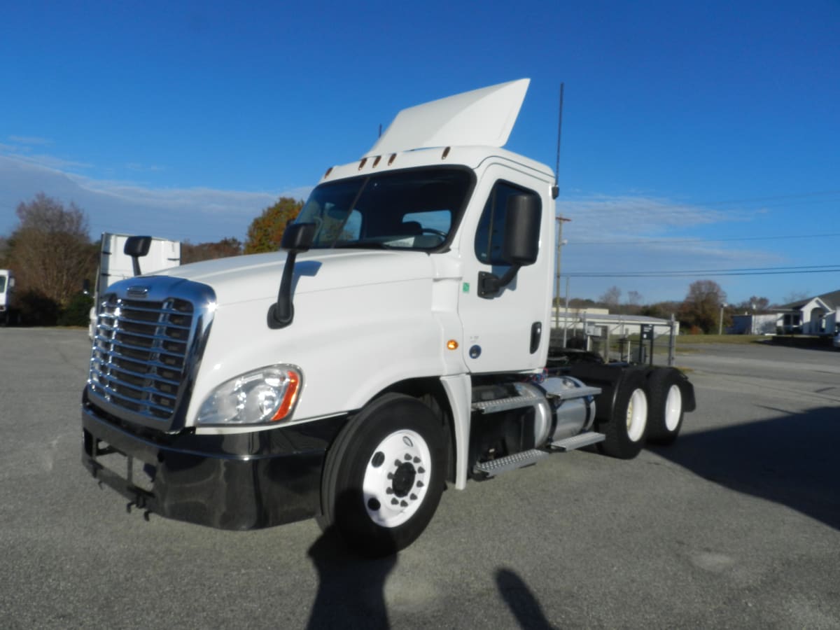 2020 Freightliner/Mercedes CASCADIA 125 230314