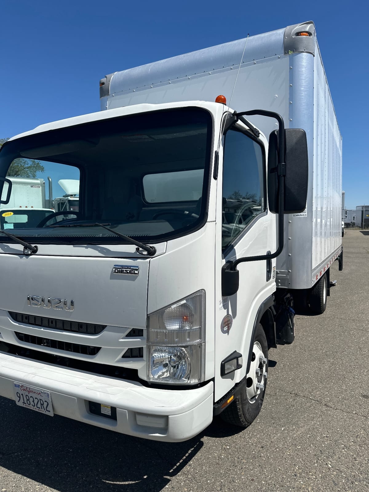 2019 Isuzu NPR HD 230375