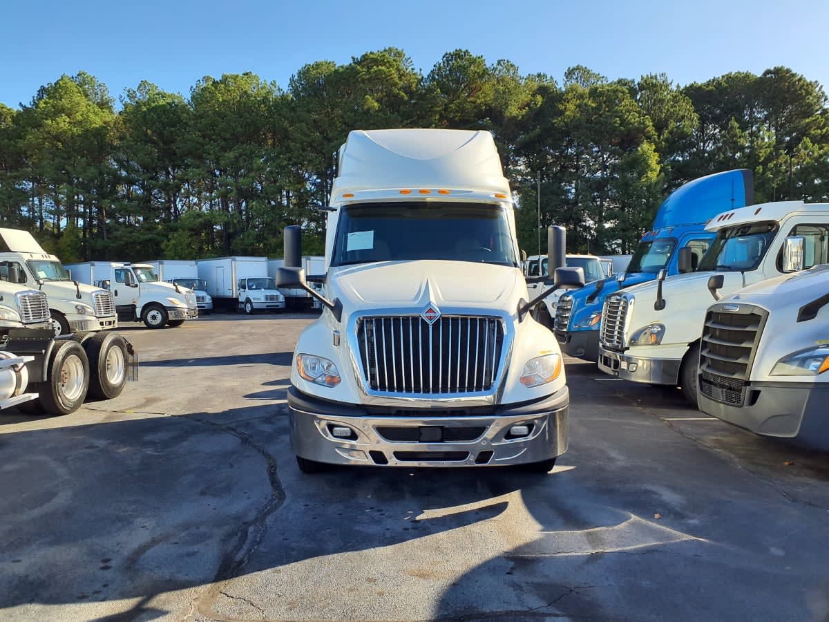 2020 Navistar International LT625 SLPR CAB 230559
