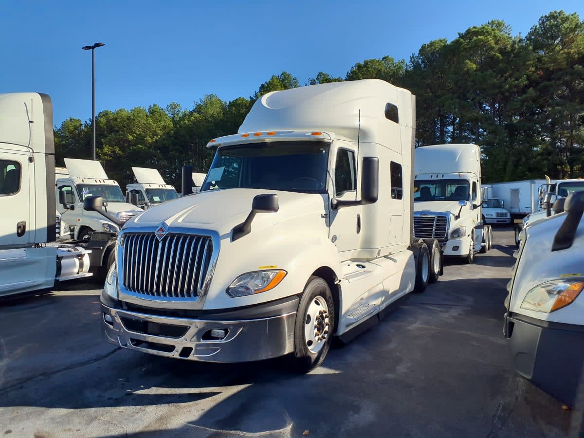 2020 Navistar International LT625 SLPR CAB 230559
