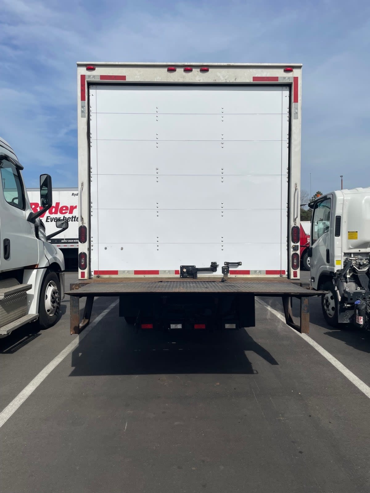 2020 Isuzu NPR HD 231005