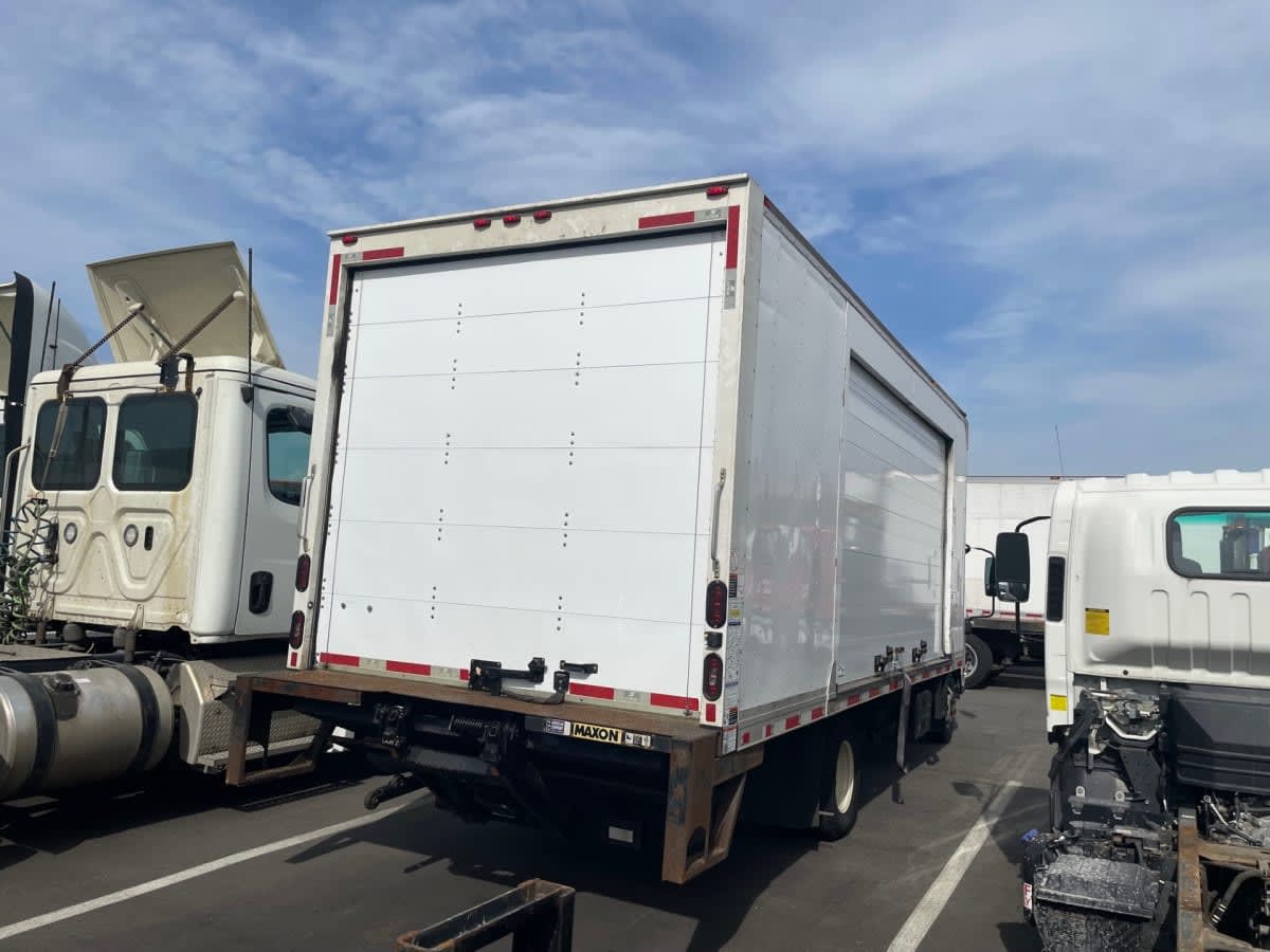 2020 Isuzu NPR HD 231005