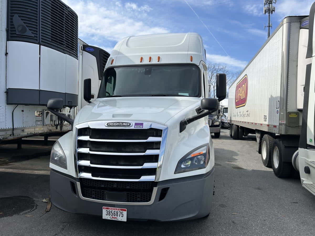 2020 Freightliner - image 2