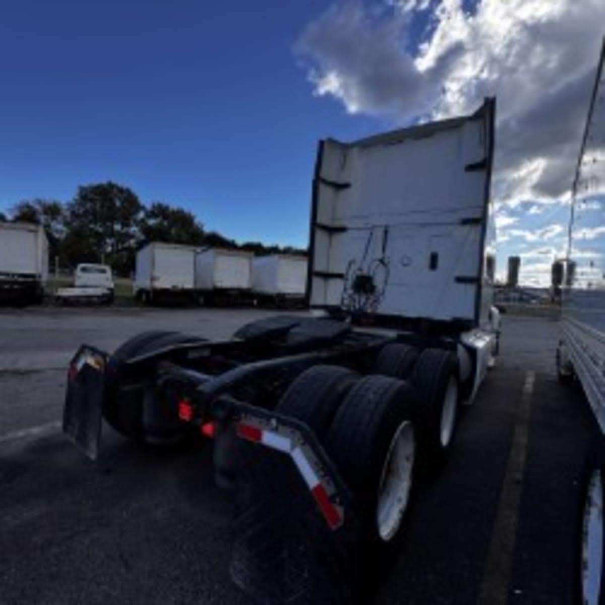 2020 Navistar International LT625 SLPR CAB 231541