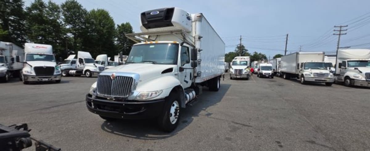 2020 International MV in Newark, NJ
