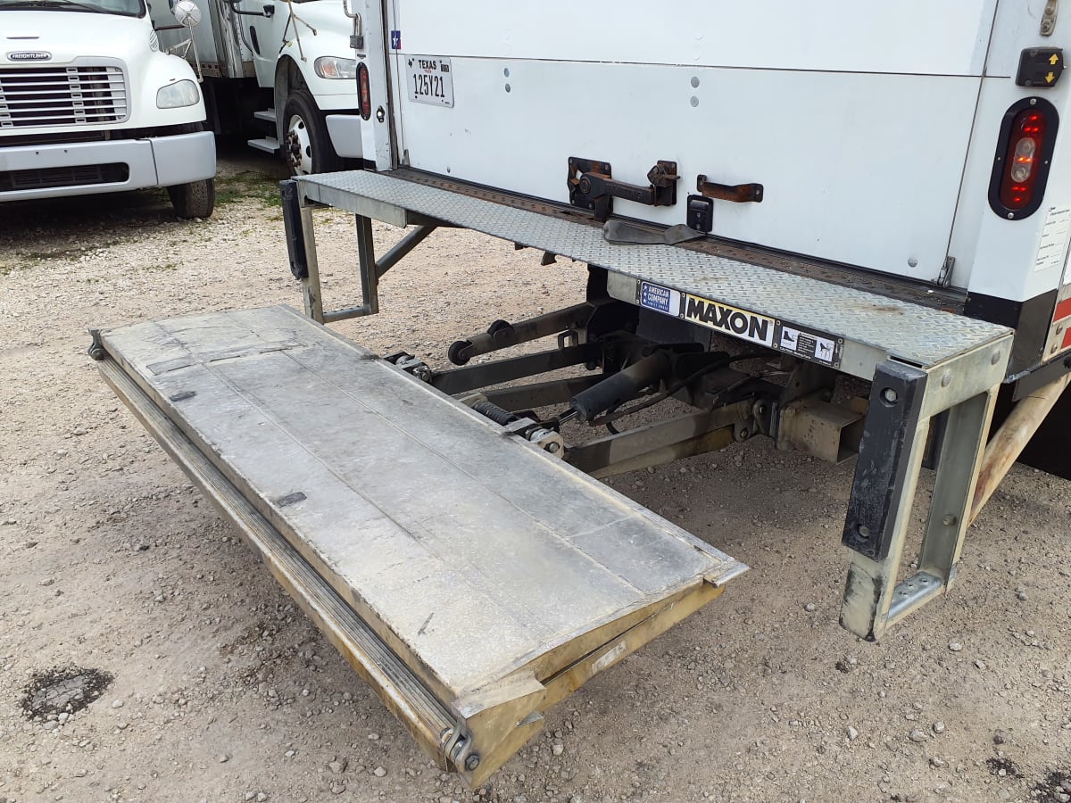2019 Isuzu NPR HD 231753